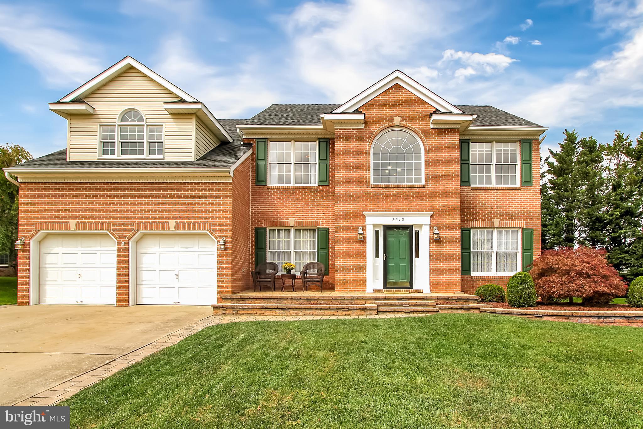 NORTH FOREST - Residential