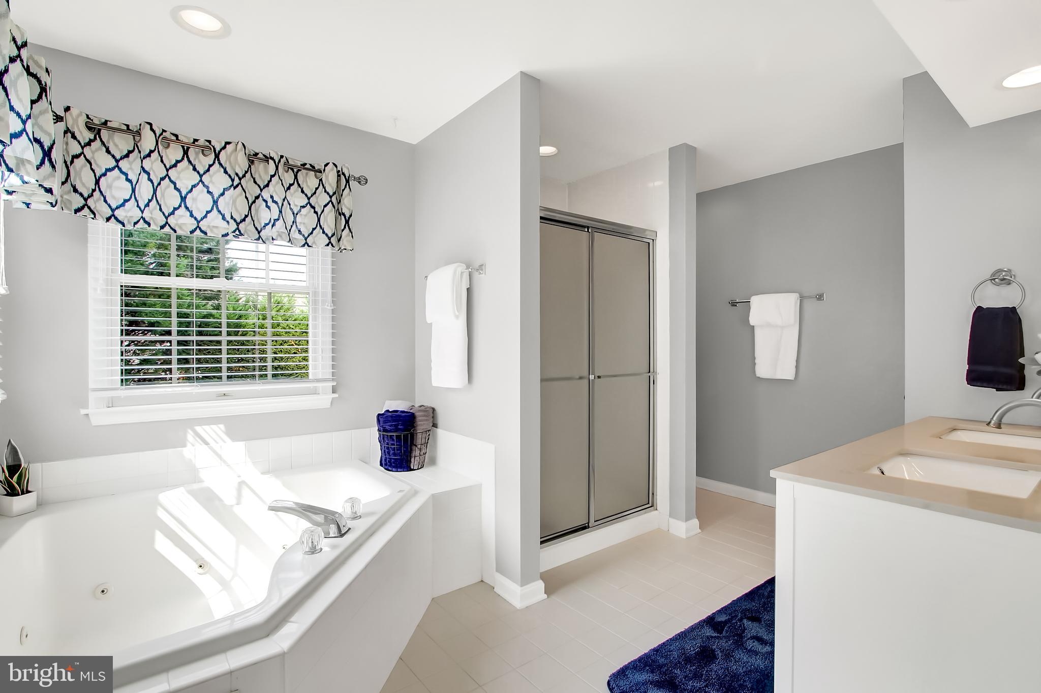 NORTH FOREST - Residential