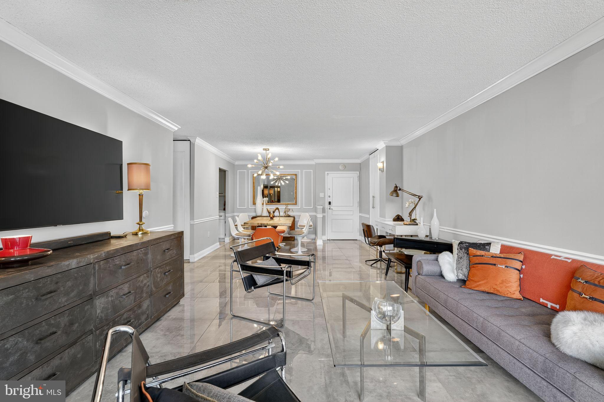 PLYMOUTH HILL - Residential