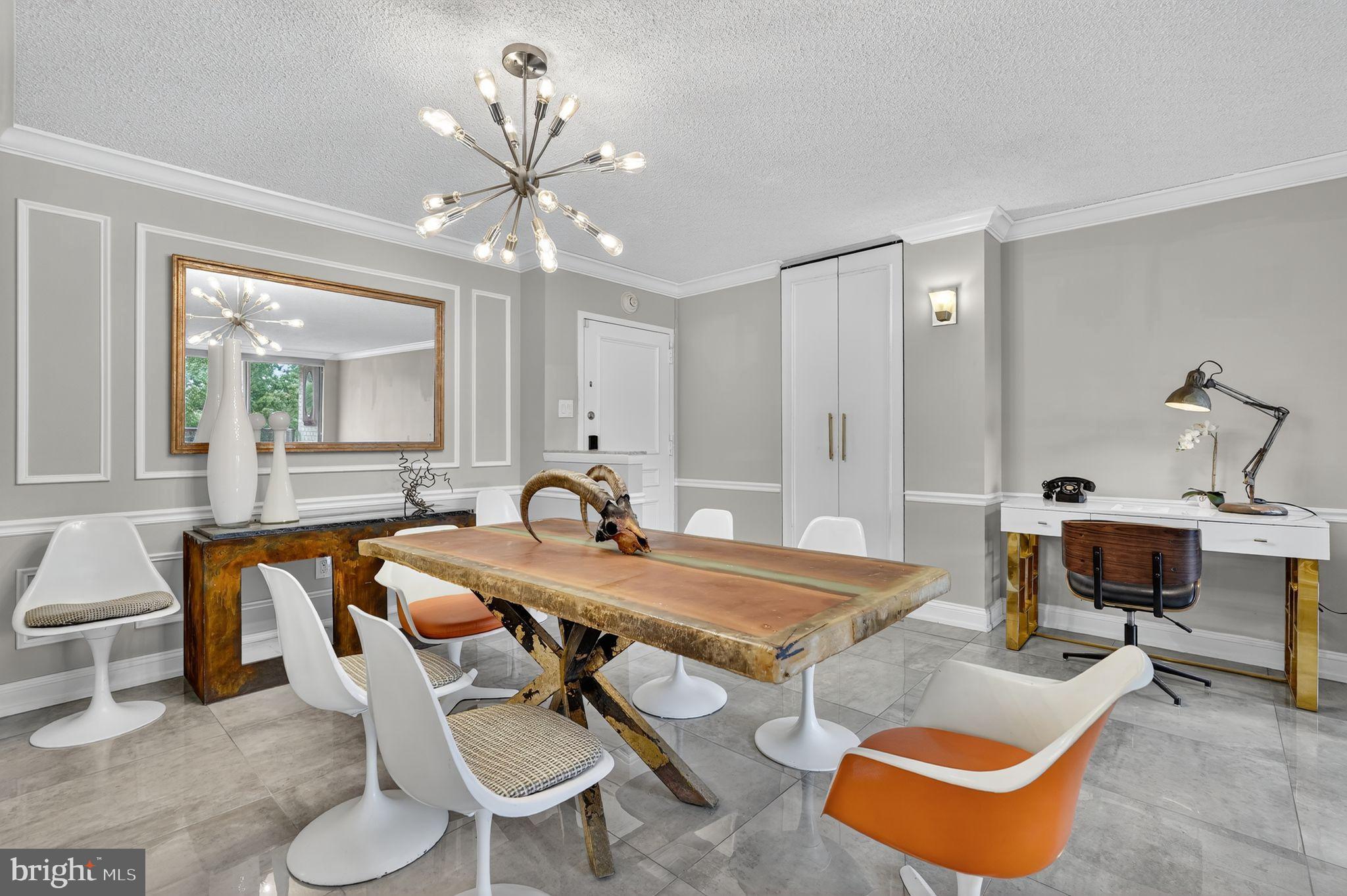 PLYMOUTH HILL - Residential