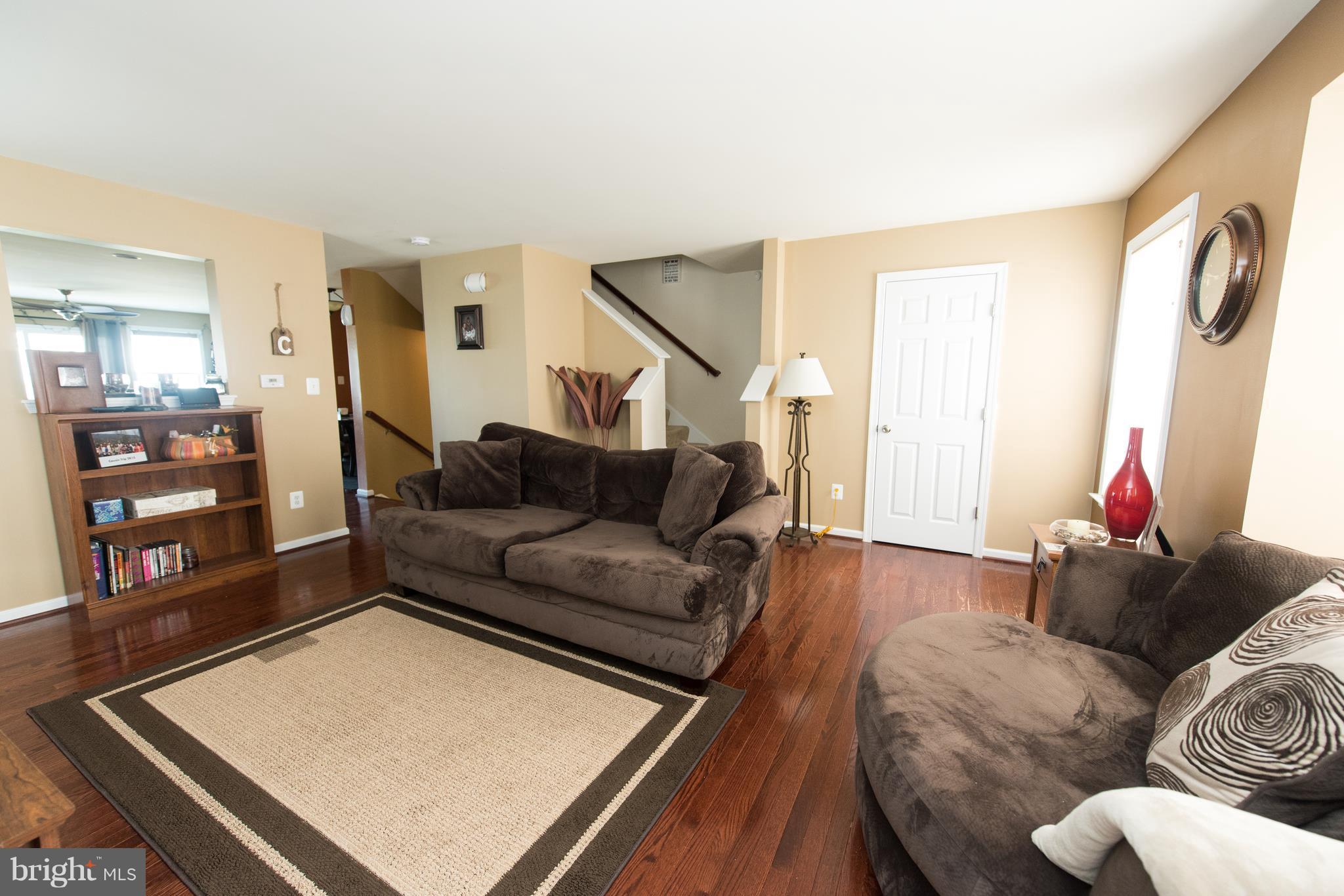 LAKELAND PLACE - Residential