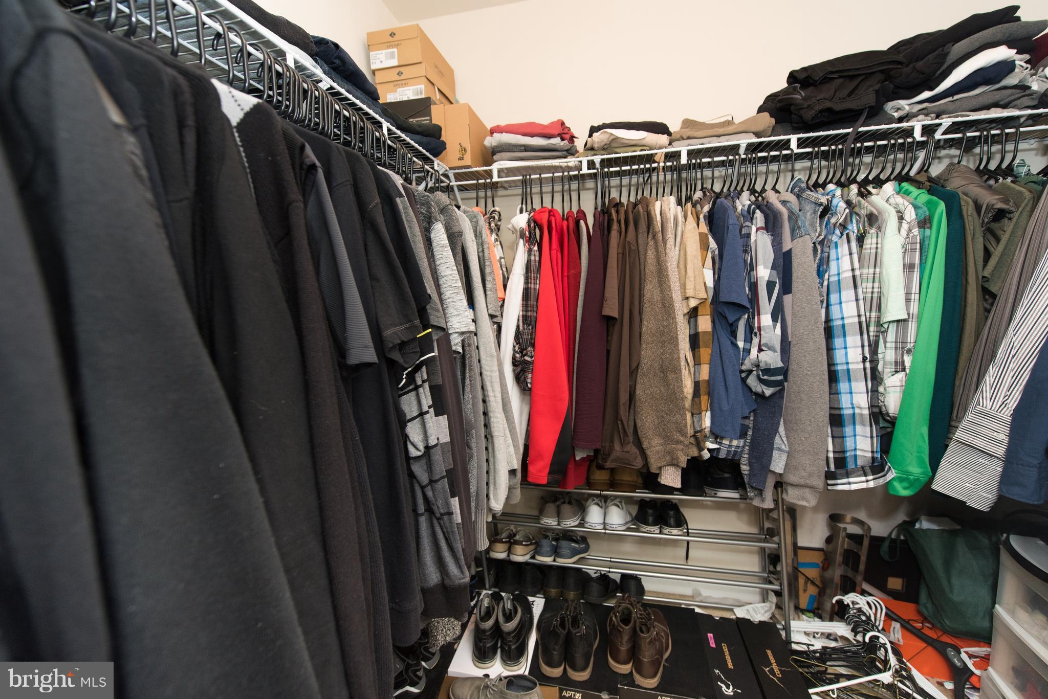 LAKELAND PLACE - Residential