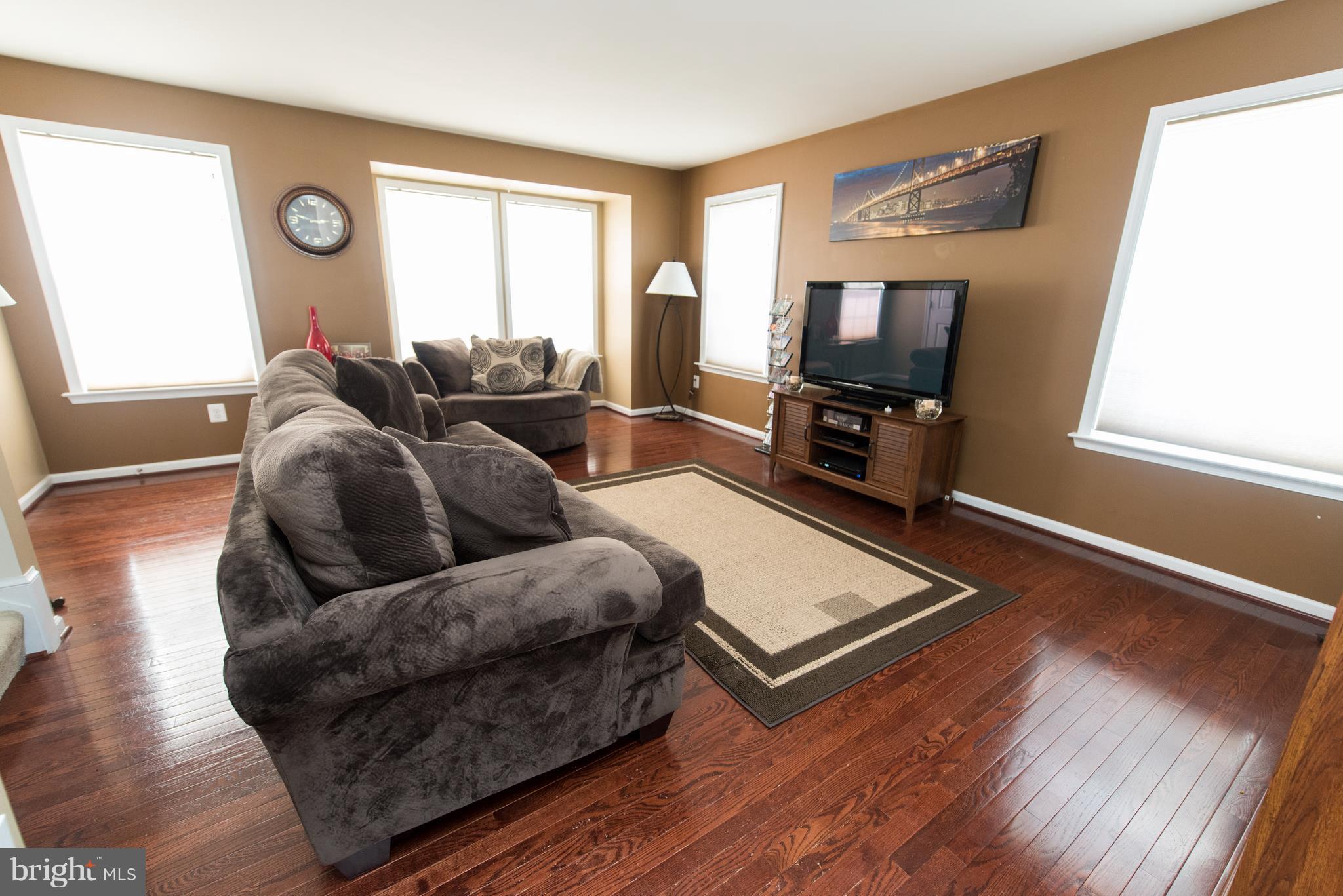 LAKELAND PLACE - Residential