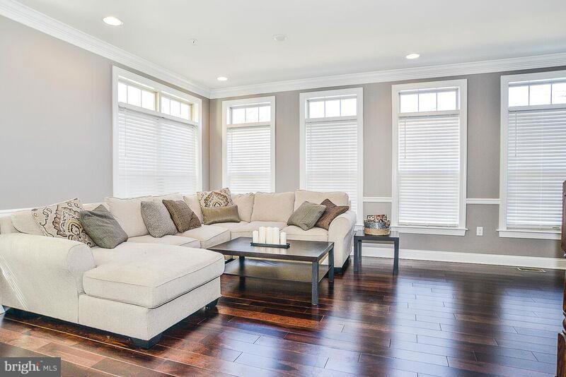BALLSTON - Residential