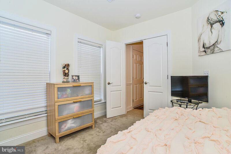 BALLSTON - Residential