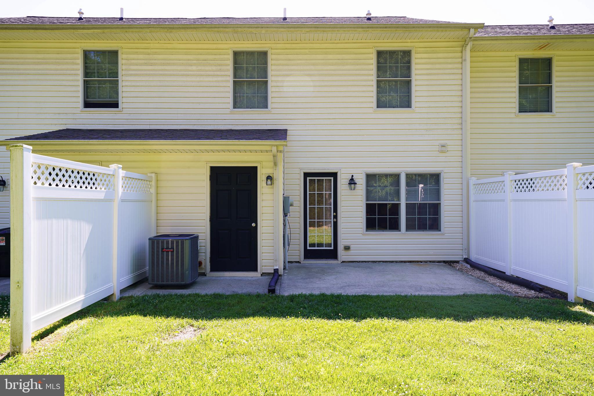 VILLAGES AT PARSONS LAKE - Residential