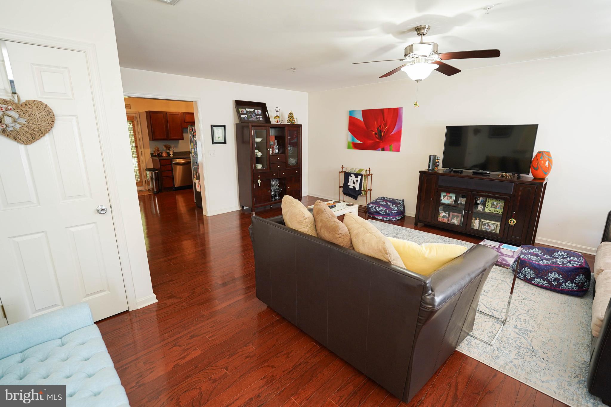 VILLAGES AT PARSONS LAKE - Residential