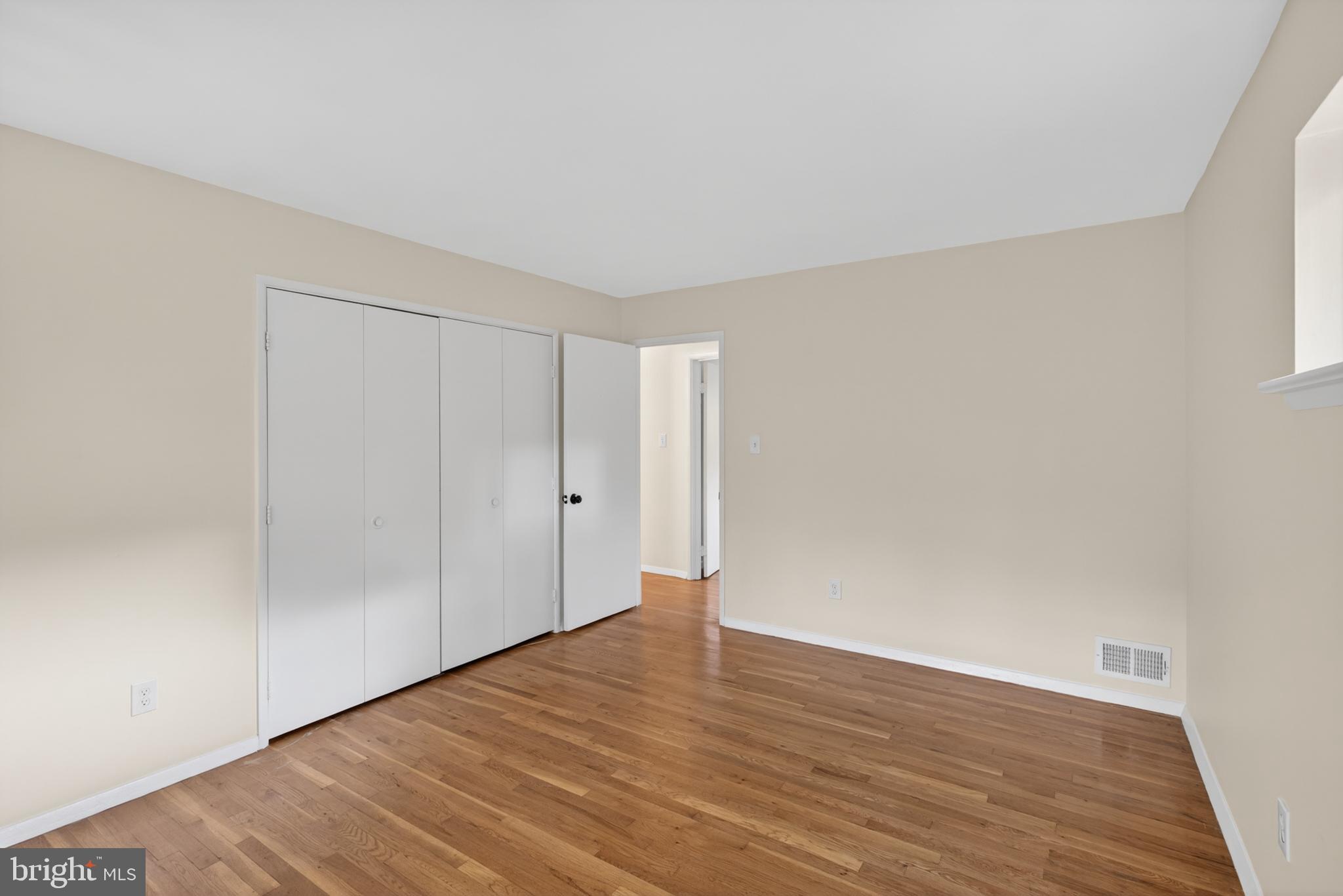 WESTVIEW HILLS - Residential