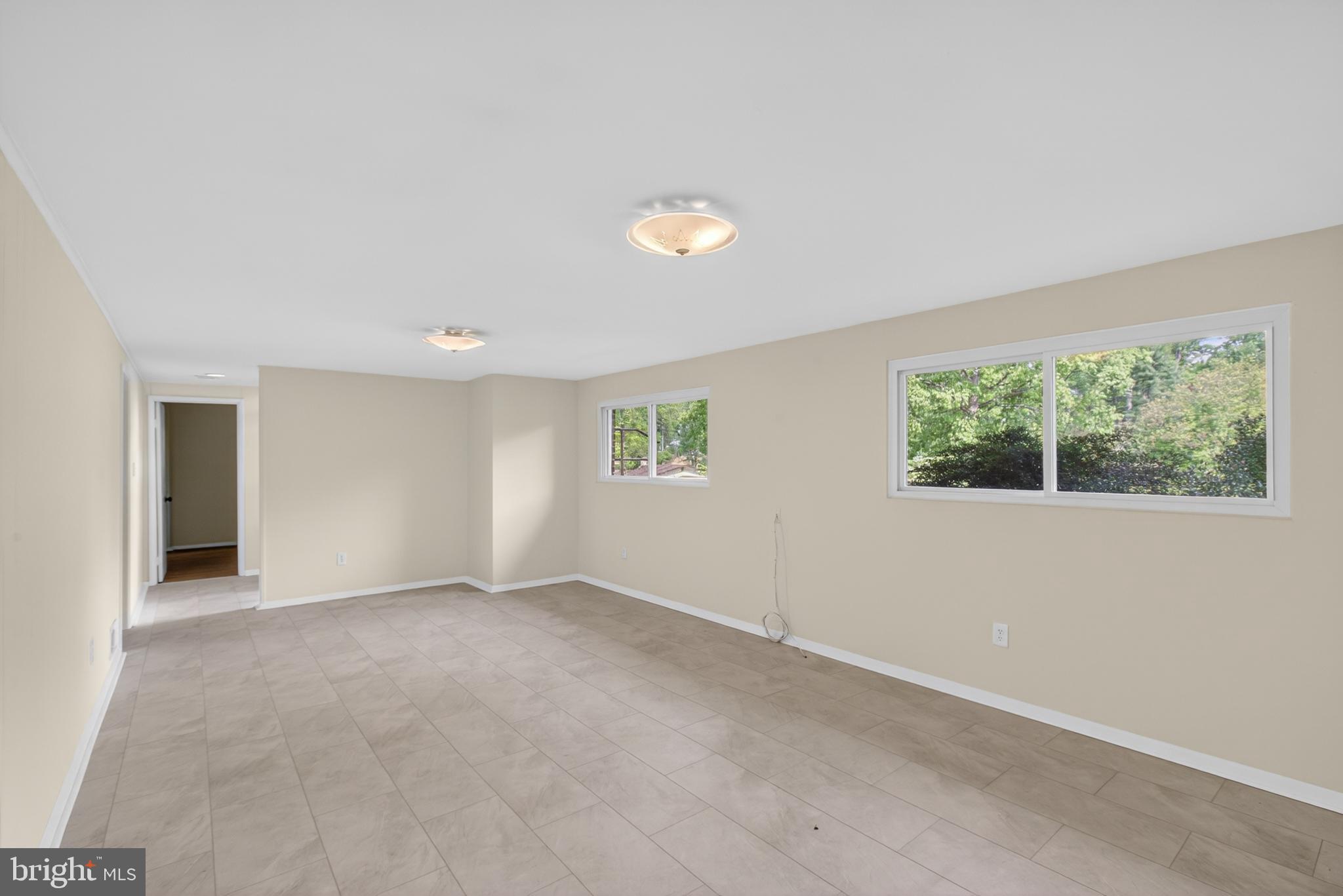 WESTVIEW HILLS - Residential