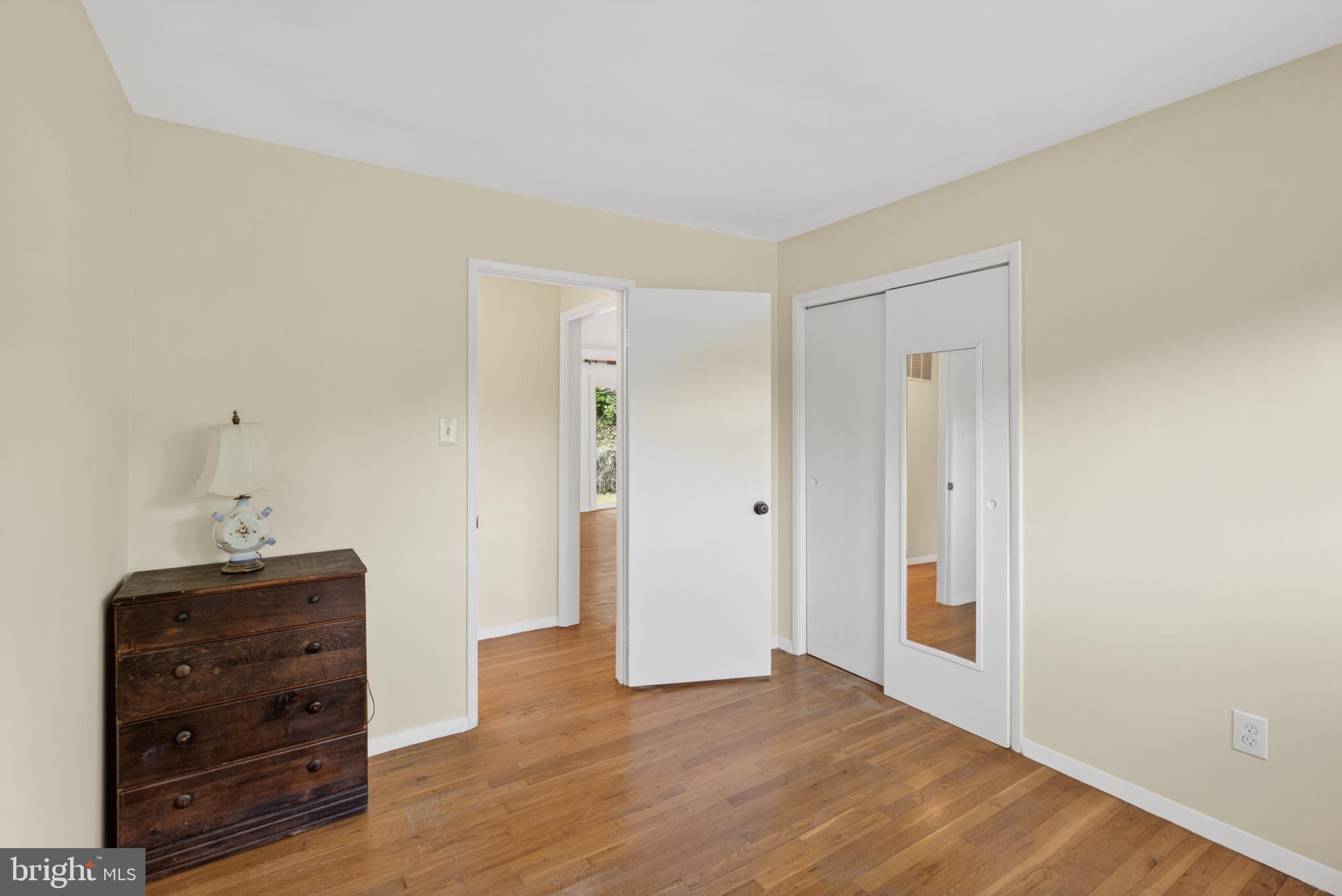 WESTVIEW HILLS - Residential