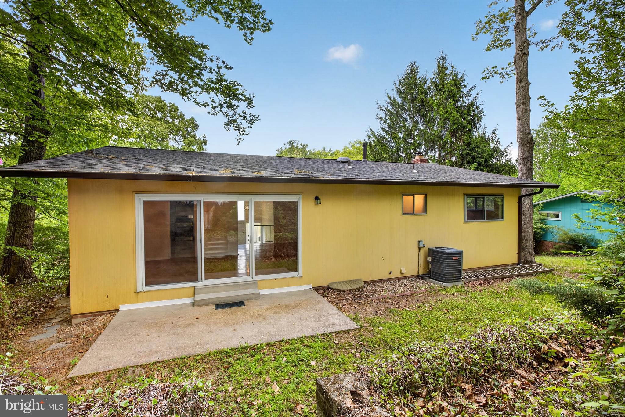 WESTVIEW HILLS - Residential