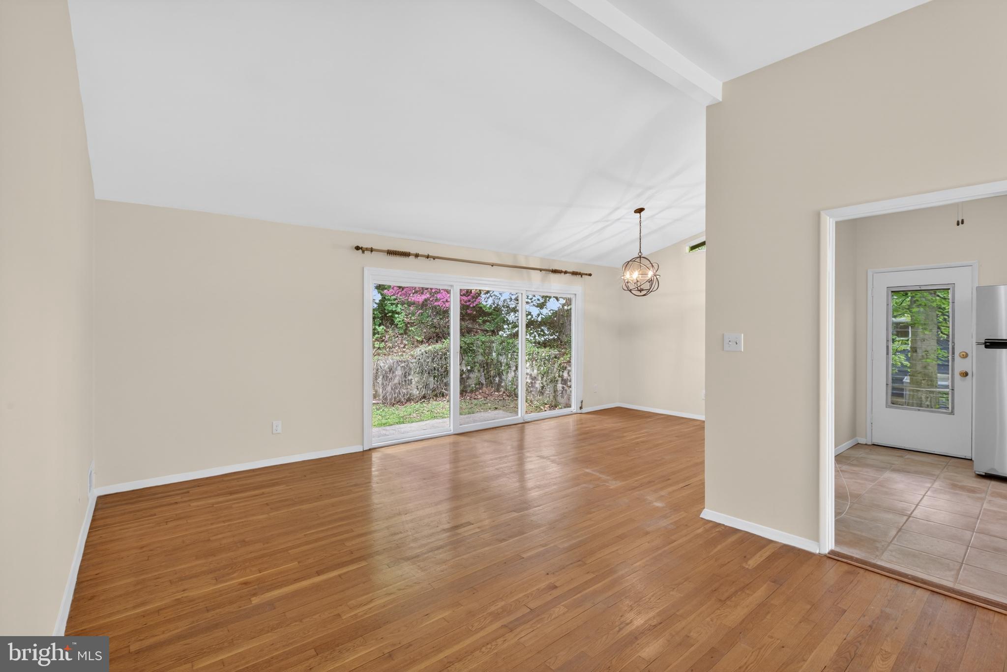 WESTVIEW HILLS - Residential