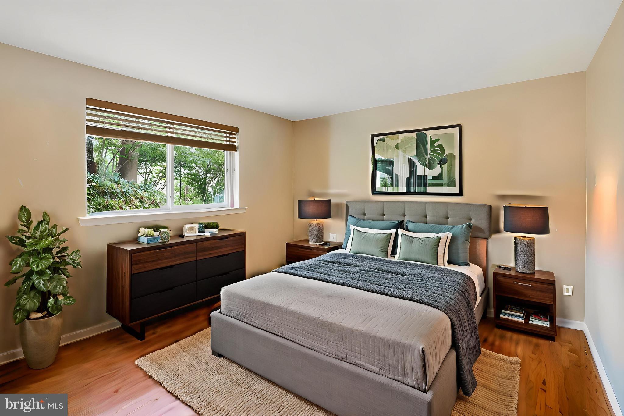 WESTVIEW HILLS - Residential