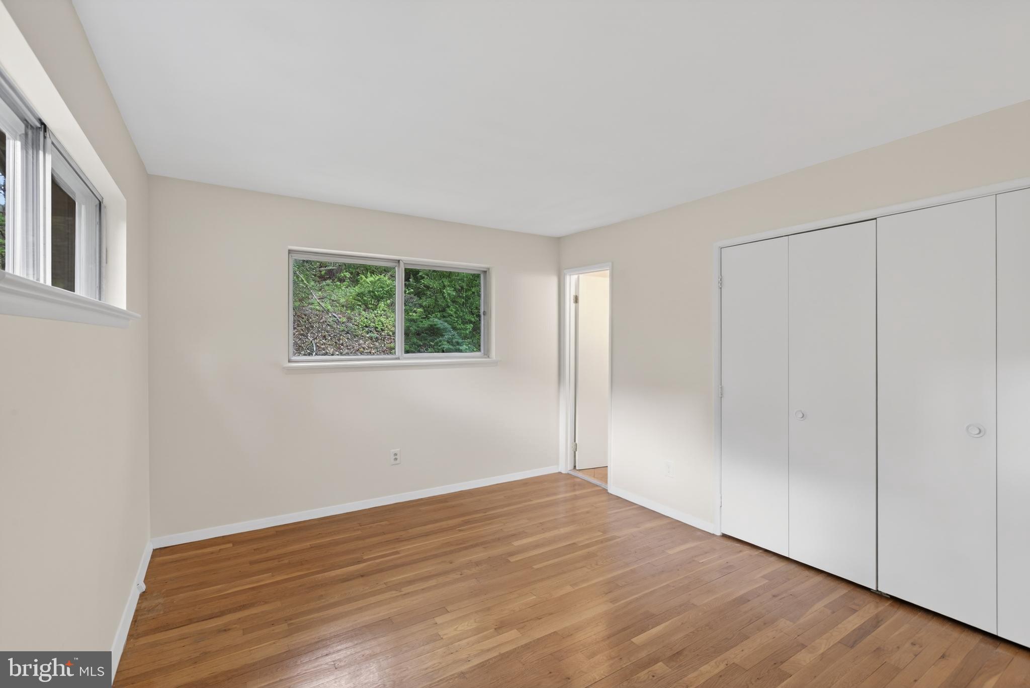 WESTVIEW HILLS - Residential