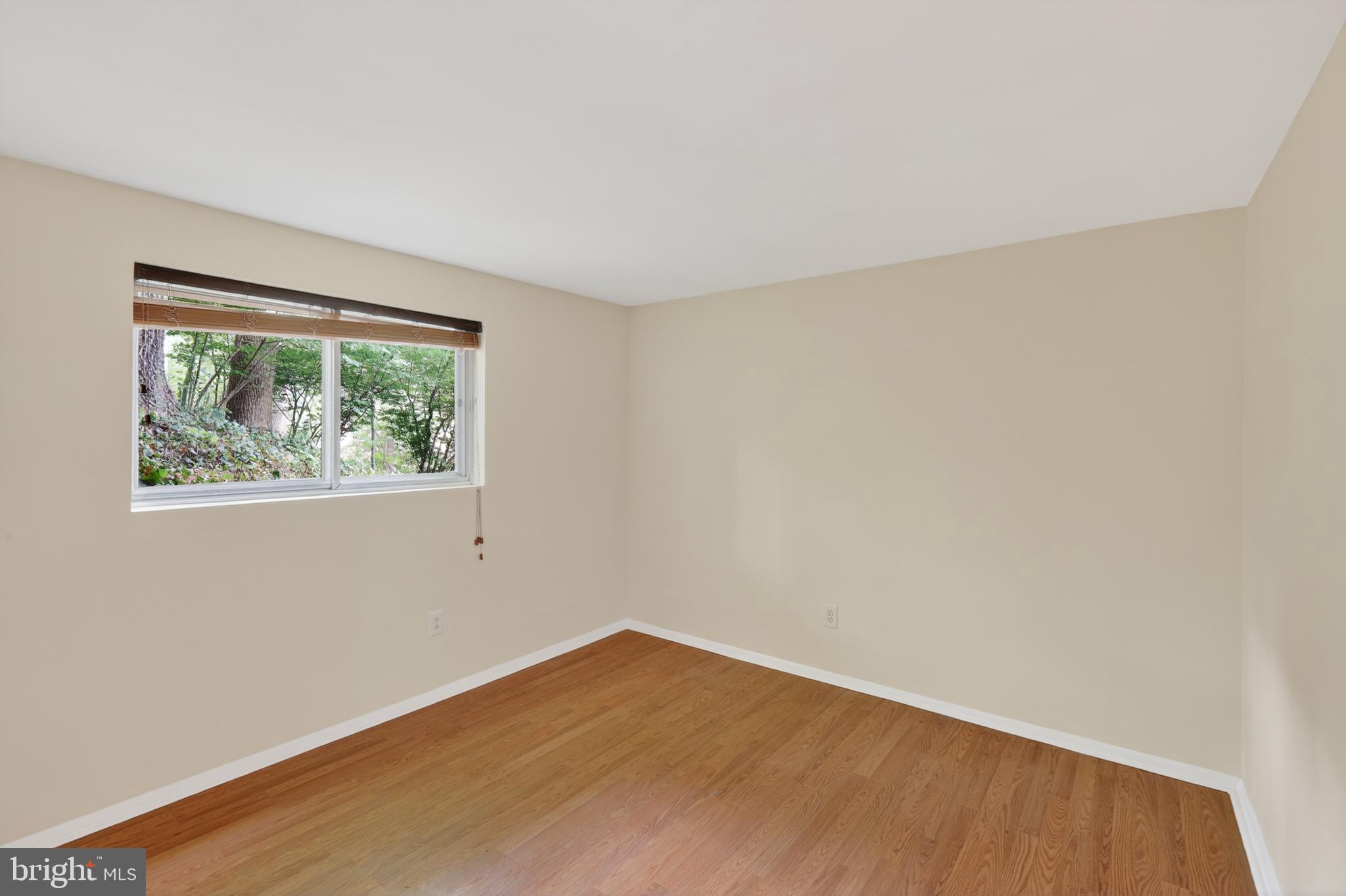 WESTVIEW HILLS - Residential