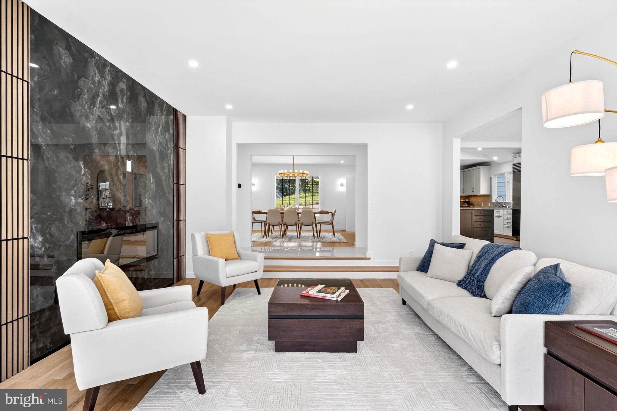 BRADLEY HILLS GROVE - Residential