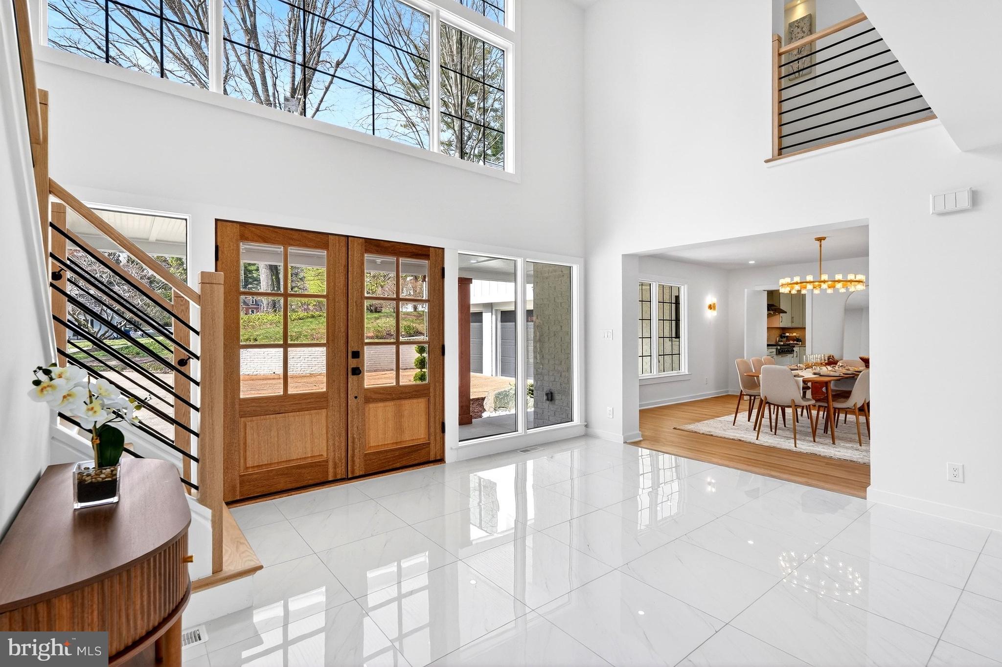 BRADLEY HILLS GROVE - Residential