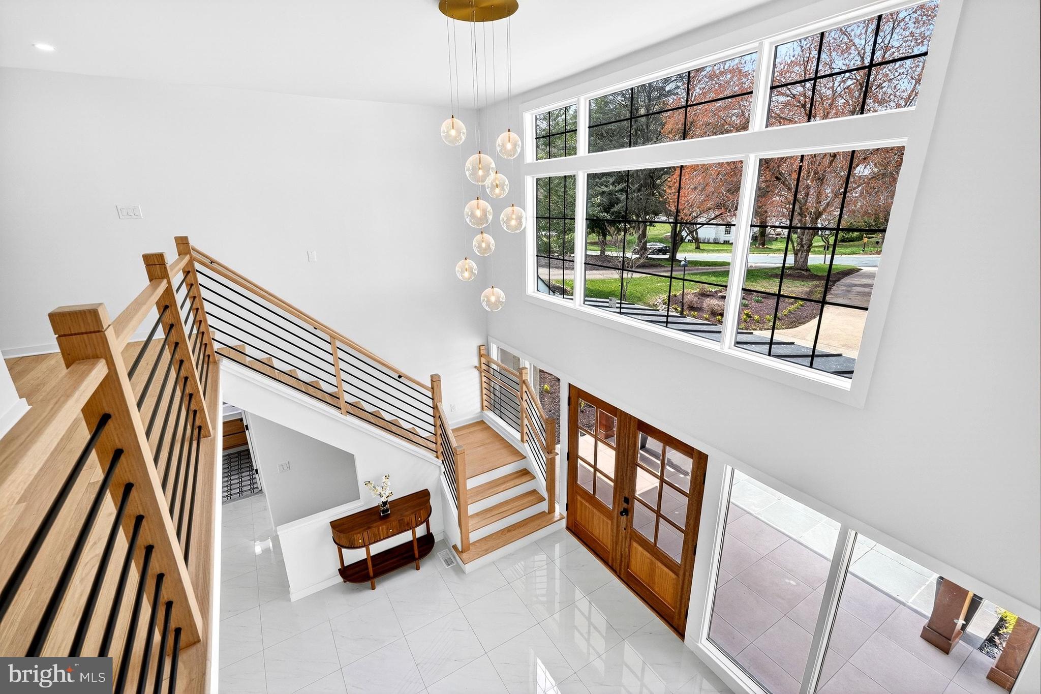 BRADLEY HILLS GROVE - Residential