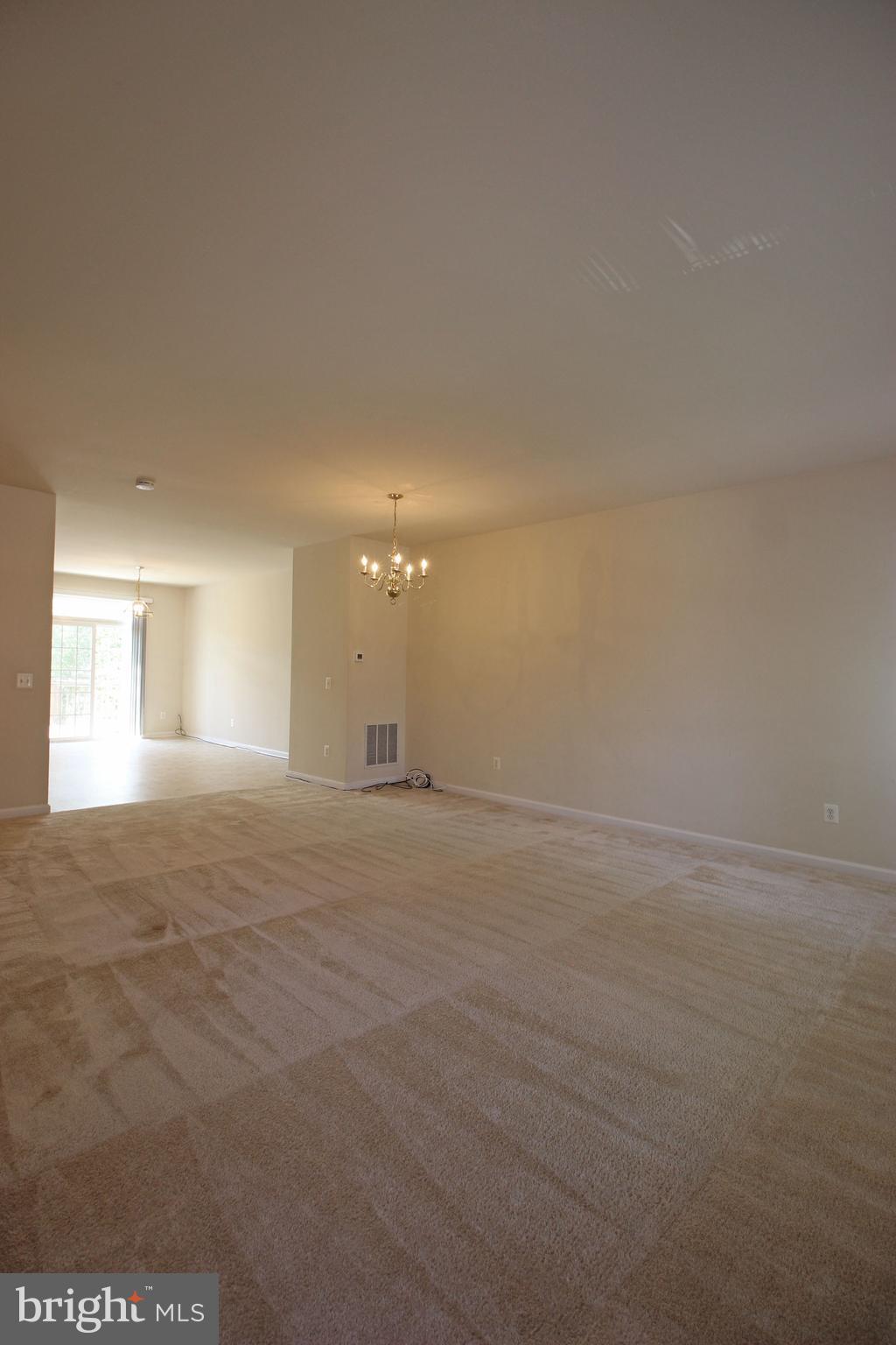 HAWTHORNE - Residential Lease