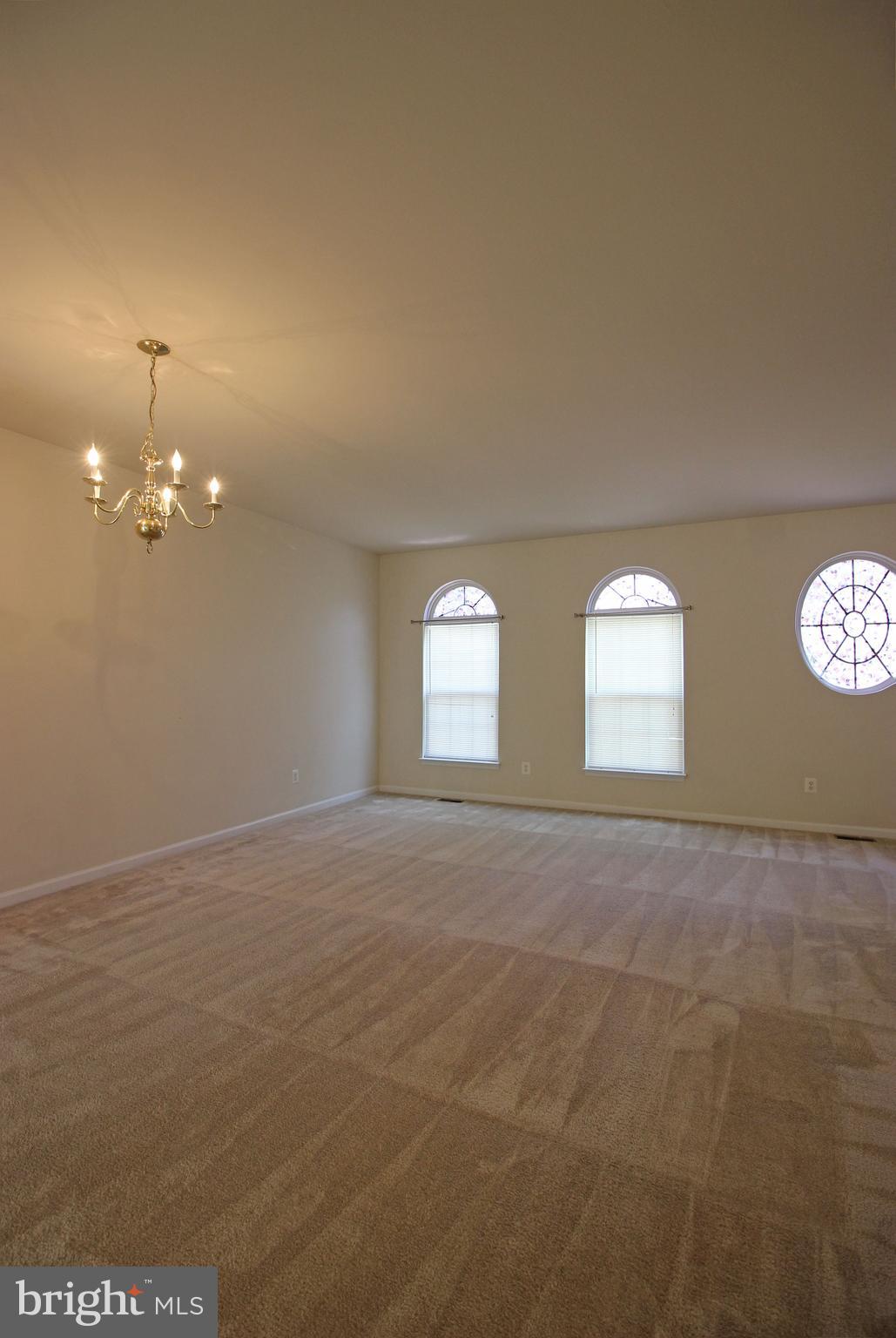 HAWTHORNE - Residential Lease