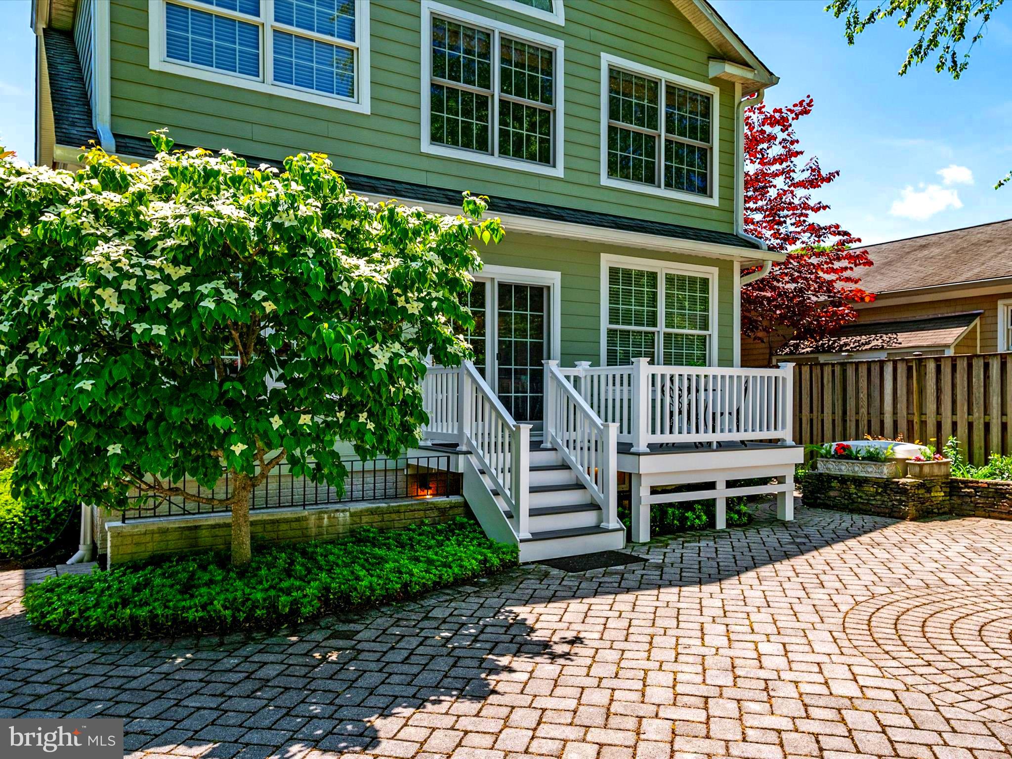 EASTPORT - Residential