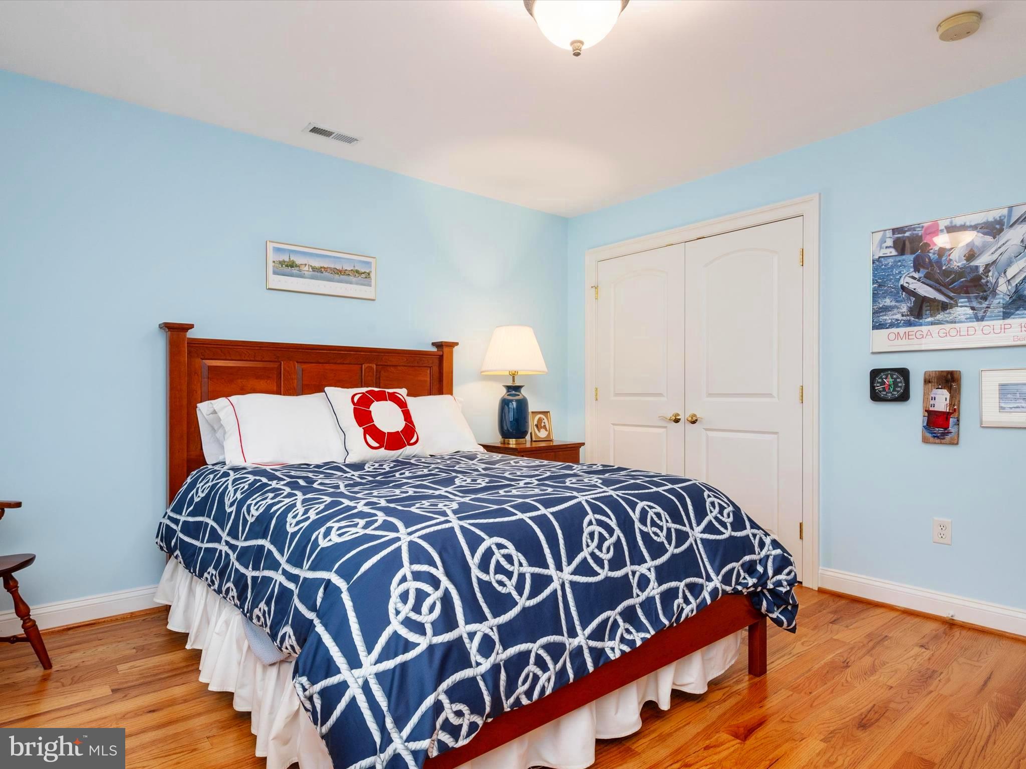 EASTPORT - Residential