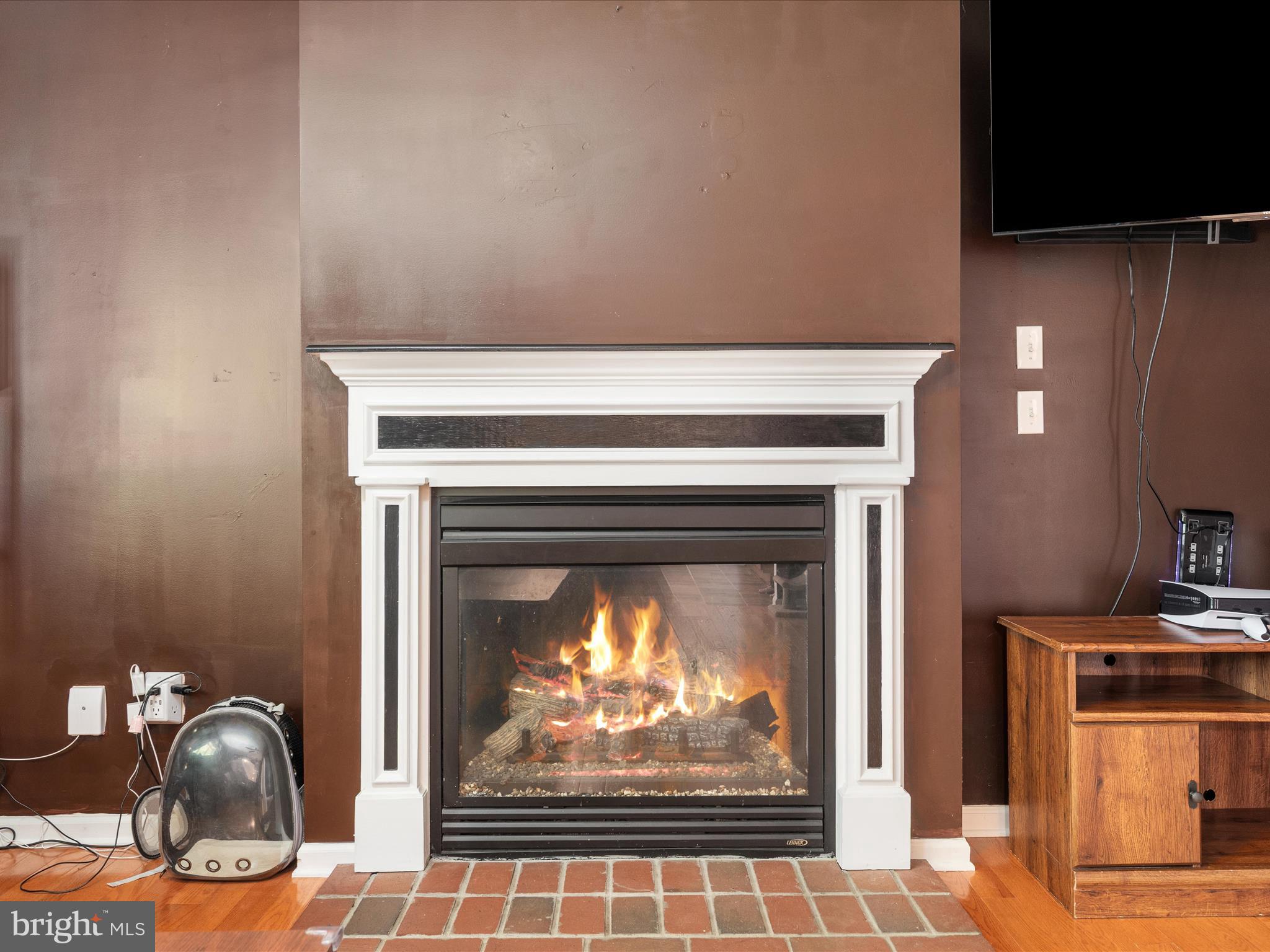 SHAFFER HILLS - Residential