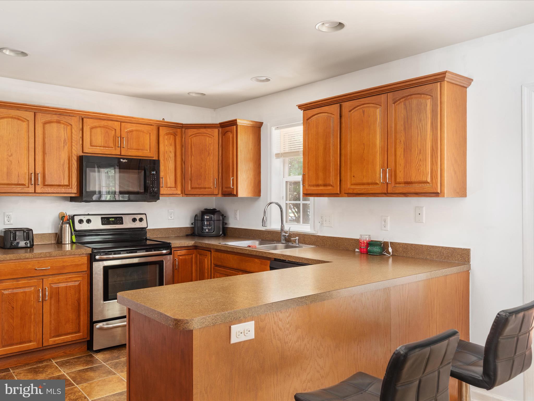 SHAFFER HILLS - Residential