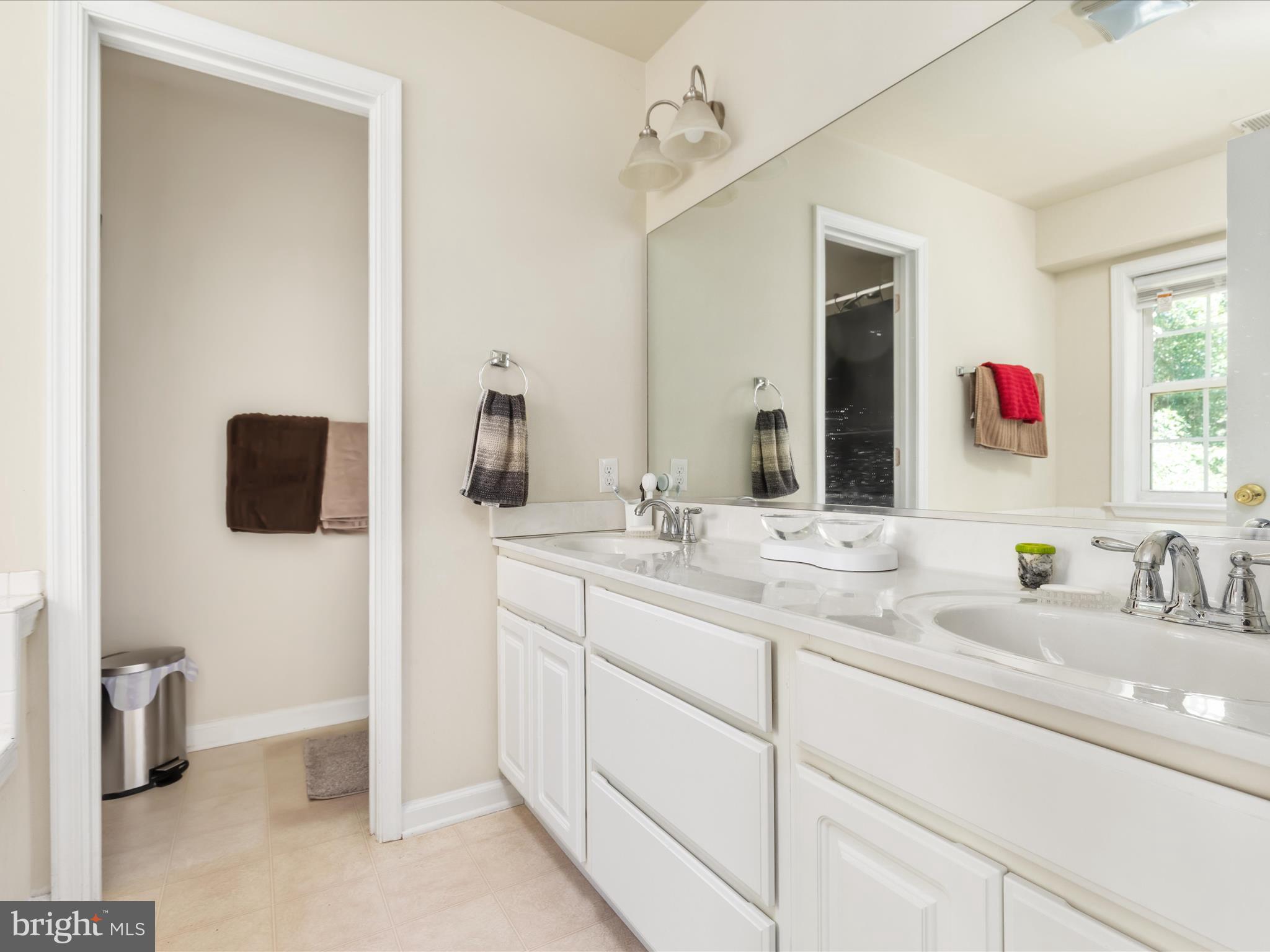 SHAFFER HILLS - Residential