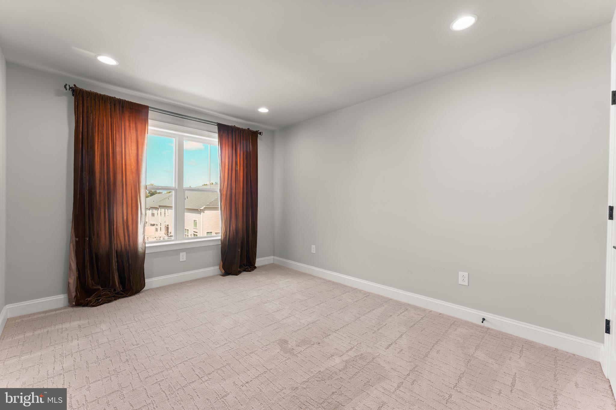 RESERVE AT SPRING MILL - Residential