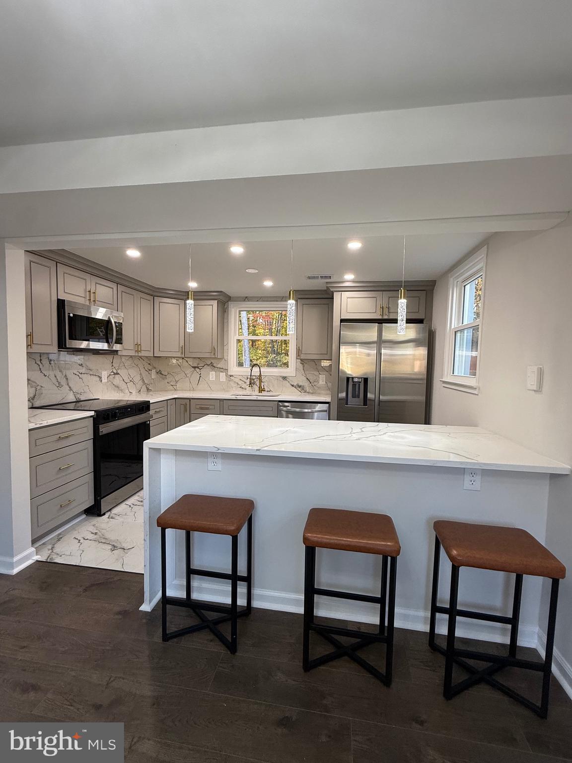 DALE CITY - Residential