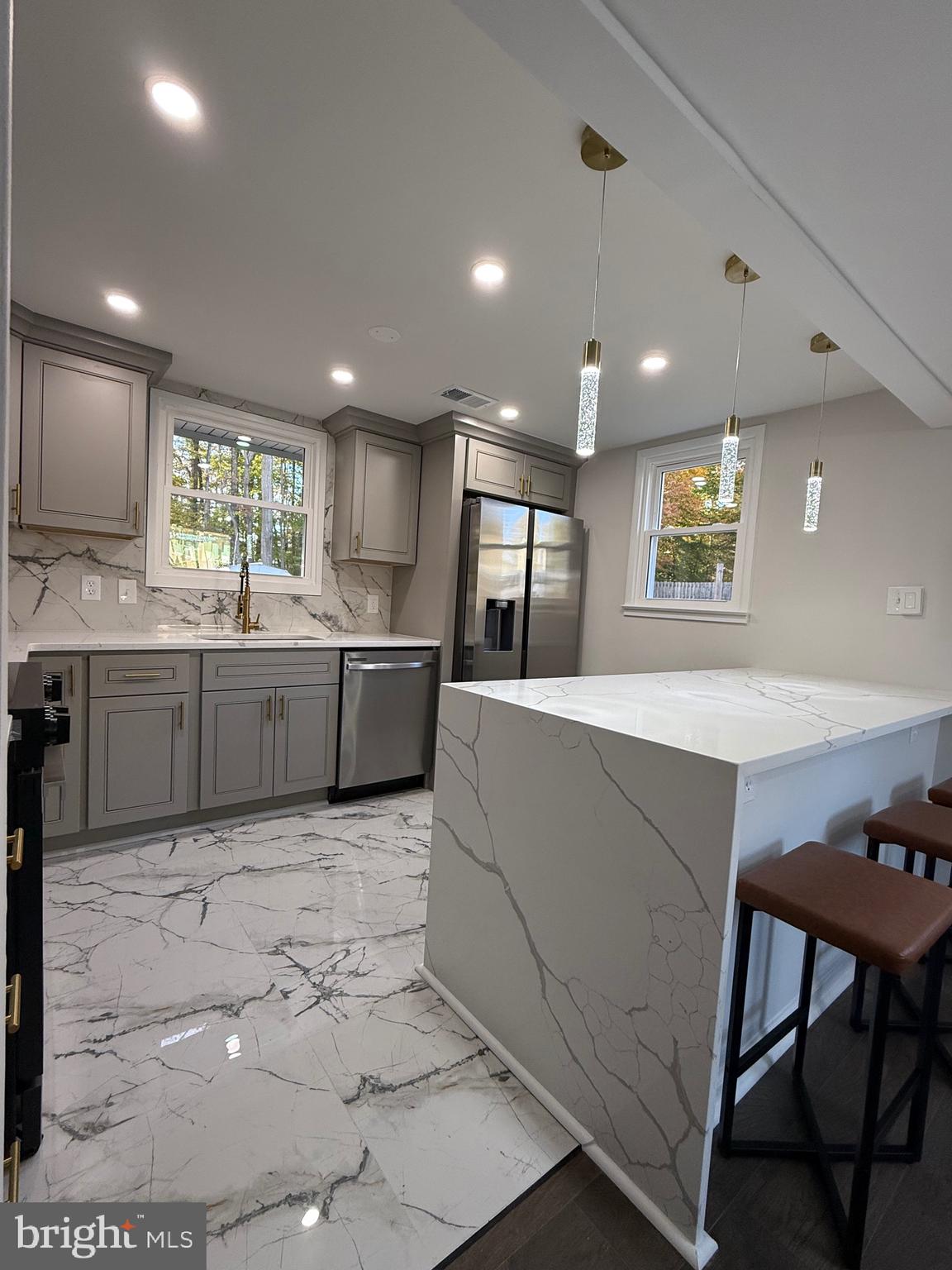 DALE CITY - Residential