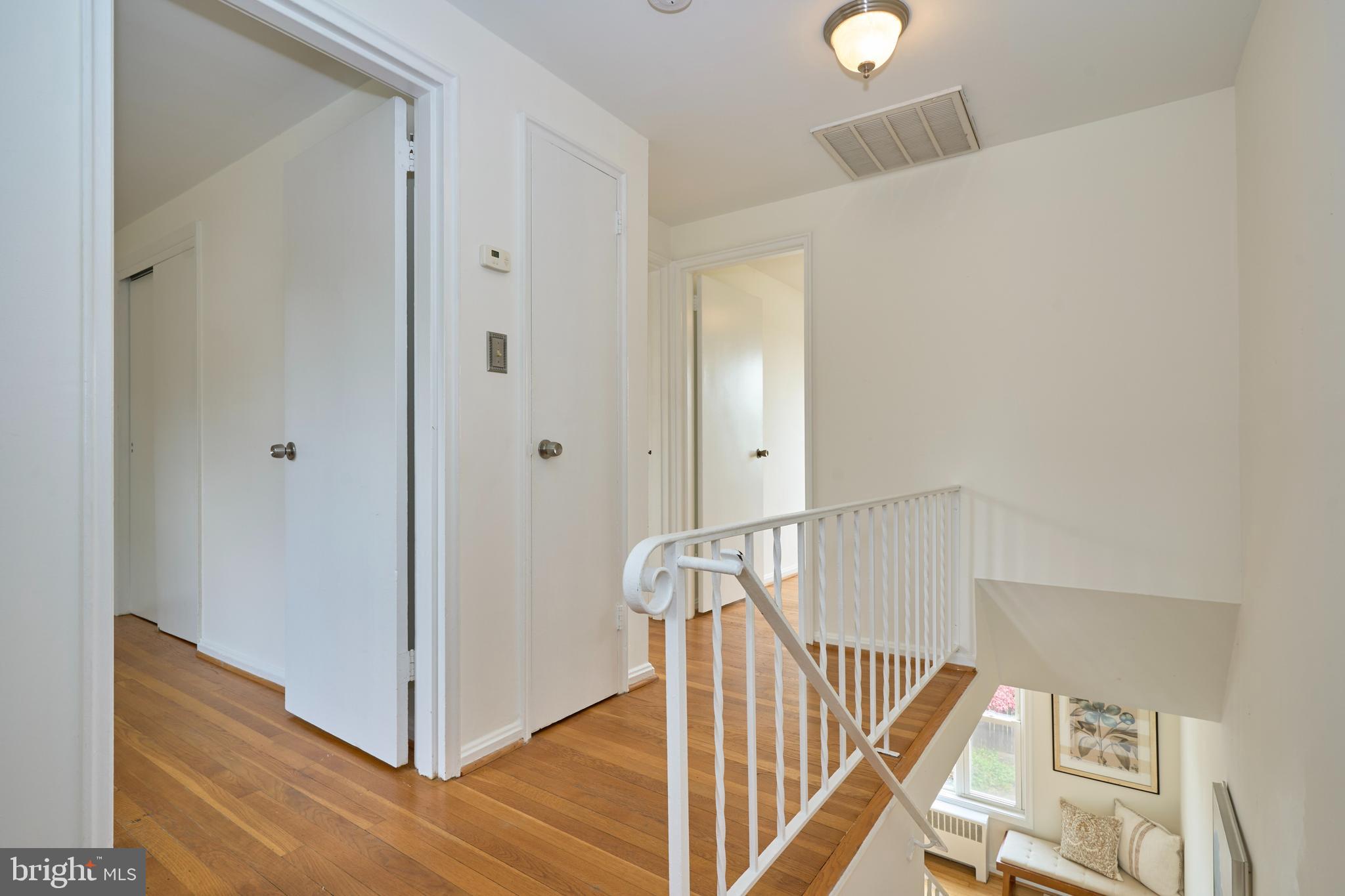 WARWICK VILLAGE - Residential