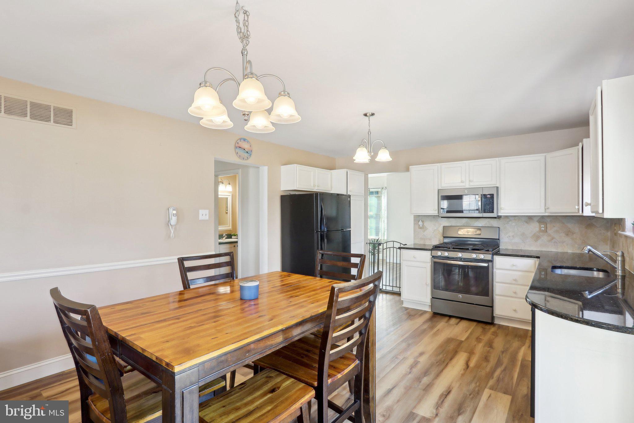 CRANBERRY ESTATES - Residential