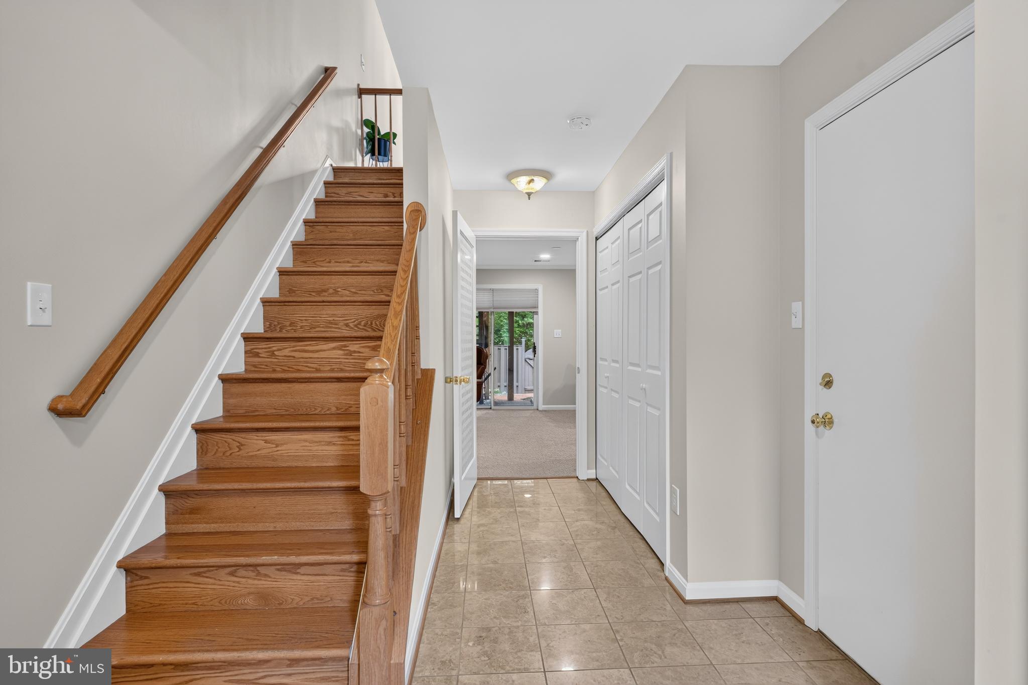 6014 LANDS END LANE