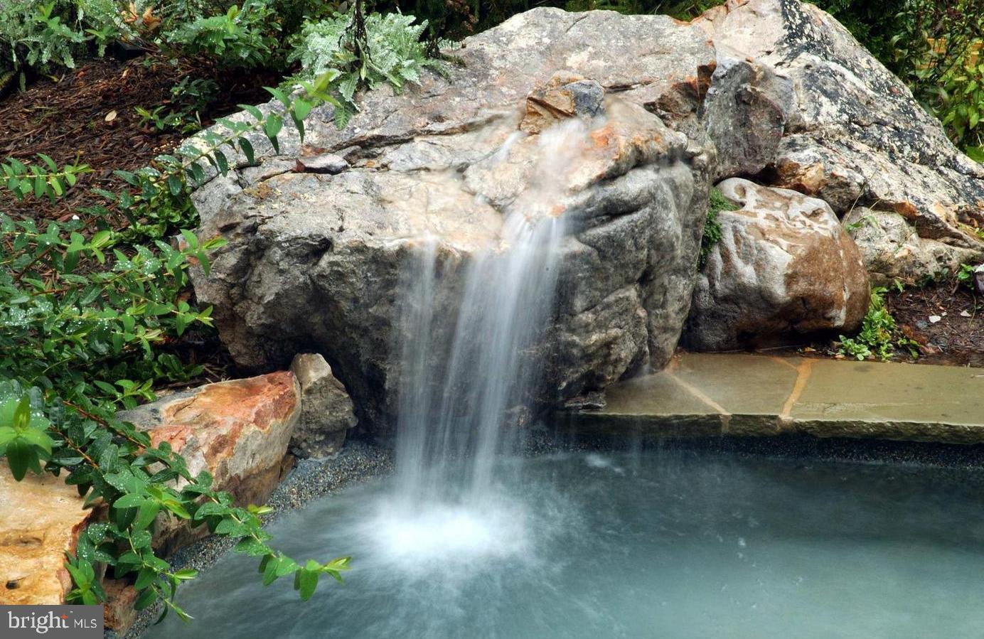 NICHOLS RUN ESTATES - Residential