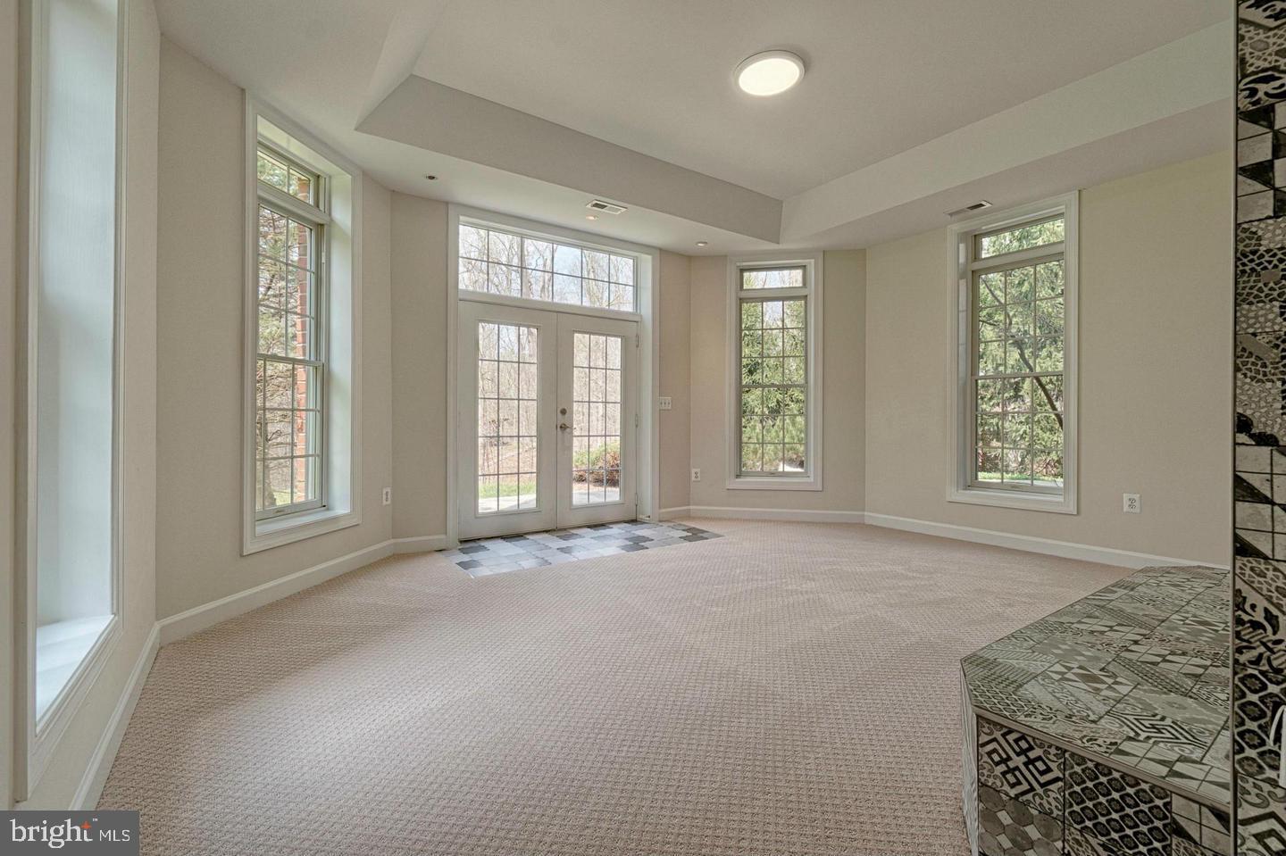 NICHOLS RUN ESTATES - Residential