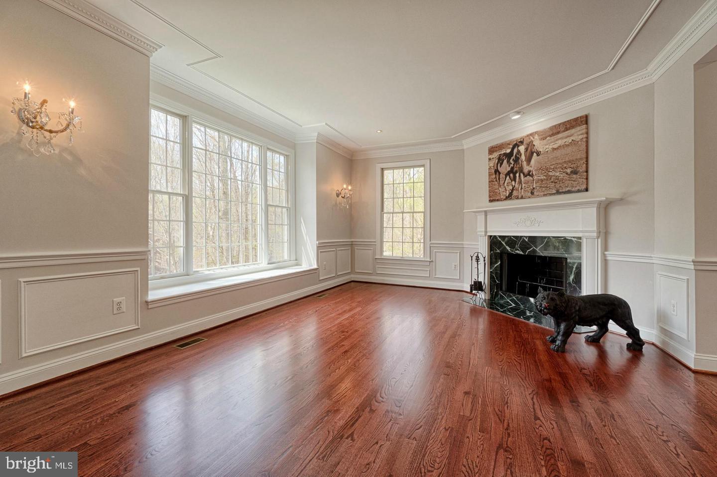 NICHOLS RUN ESTATES - Residential