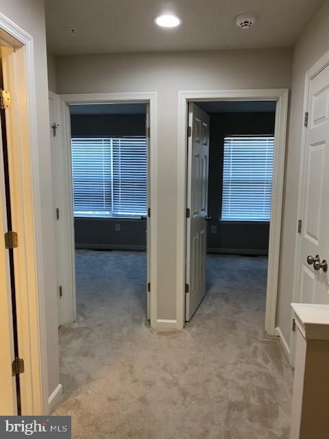 OAKVIEW VILLAGE - Residential Lease