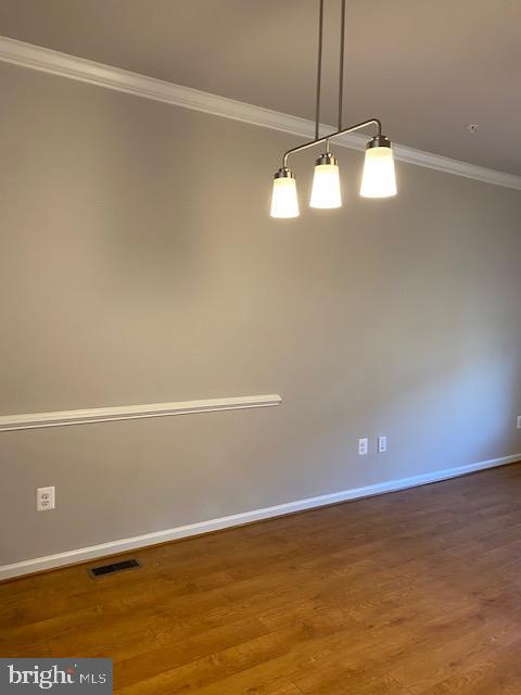 OAKVIEW VILLAGE - Residential Lease