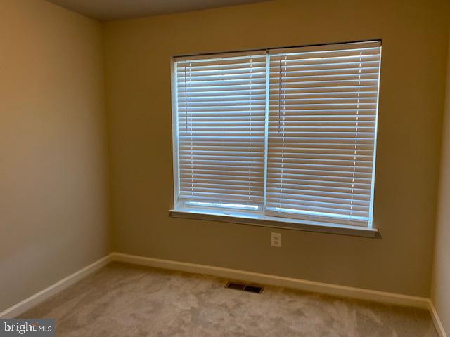 OAKVIEW VILLAGE - Residential Lease