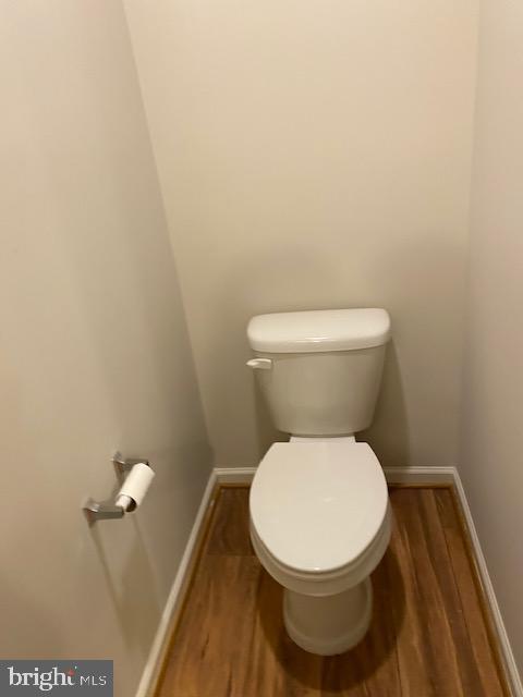 OAKVIEW VILLAGE - Residential Lease