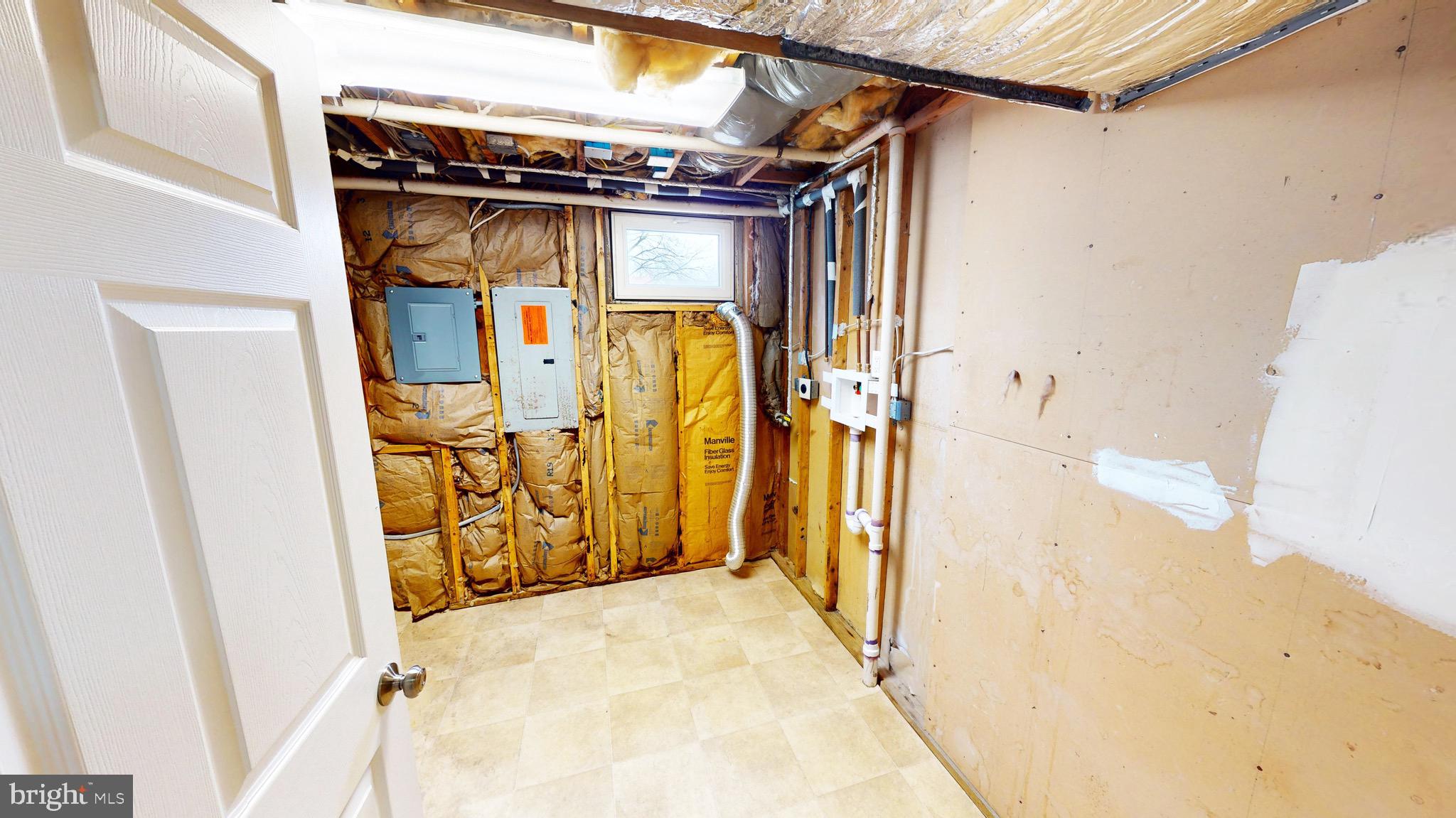 CRISPIN WOODS - Residential