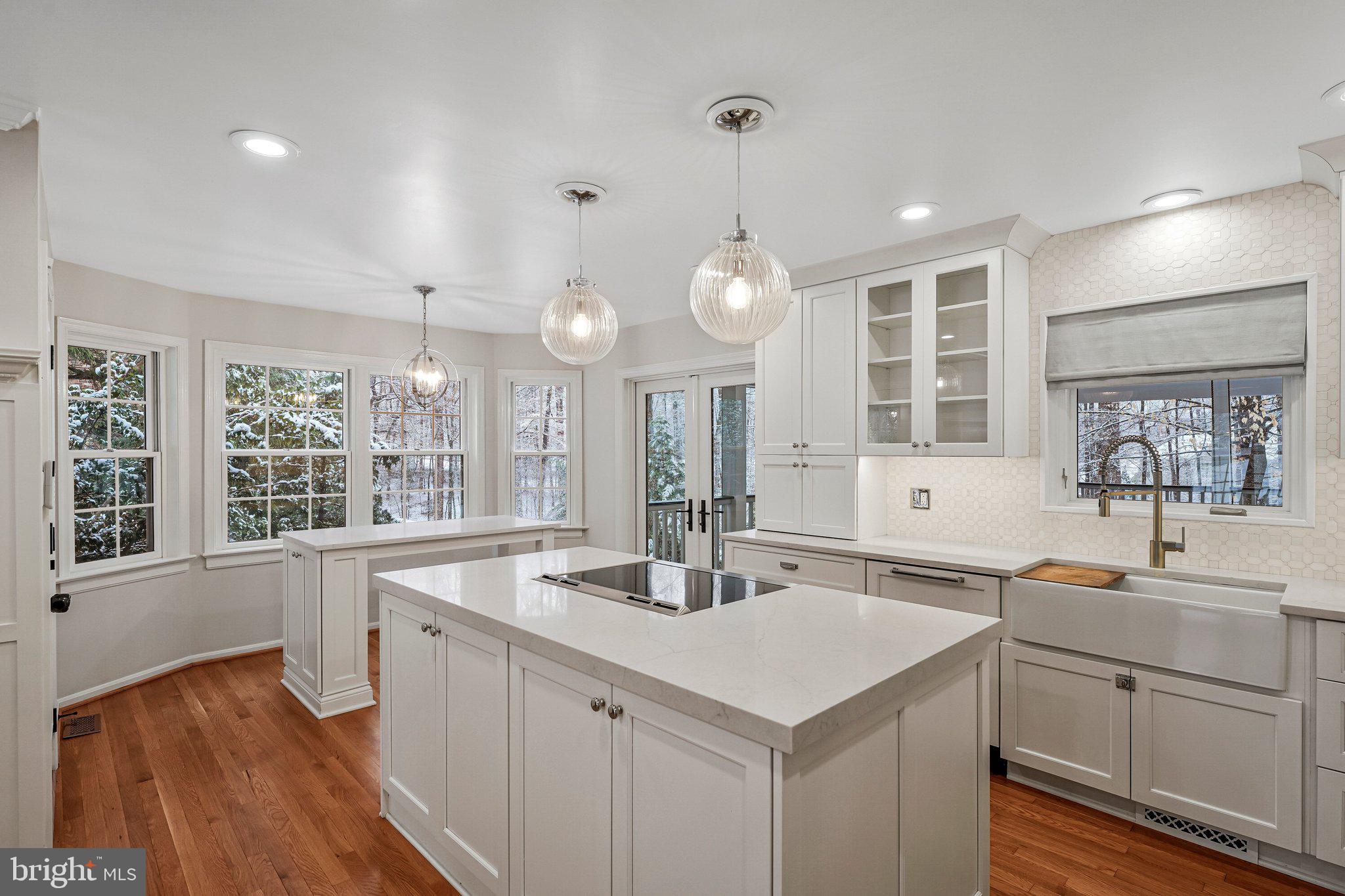 DONOVANS NINE - Residential