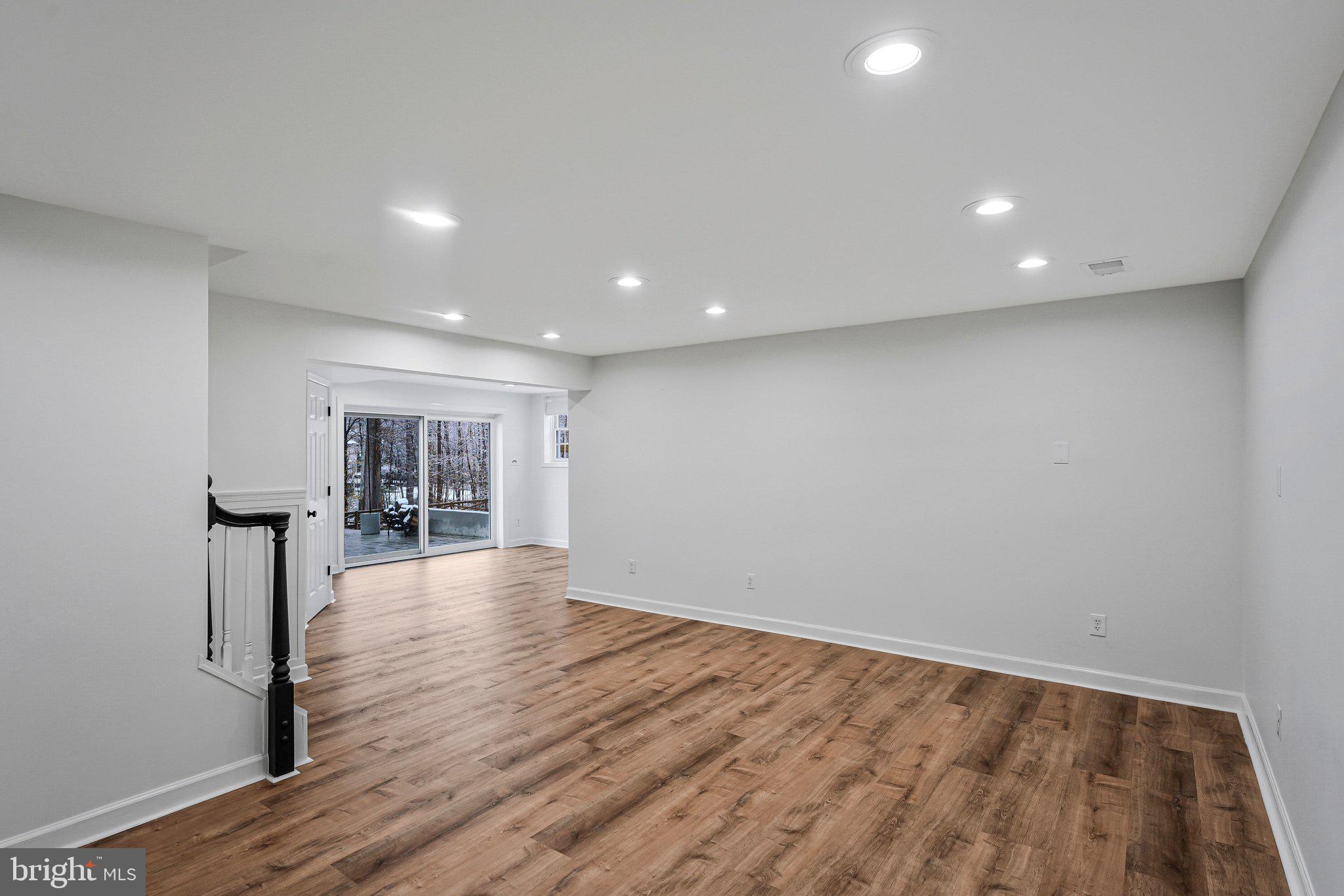 DONOVANS NINE - Residential