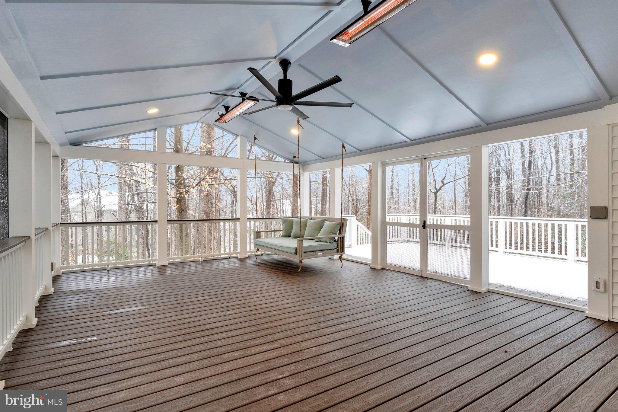 DONOVANS NINE - Residential