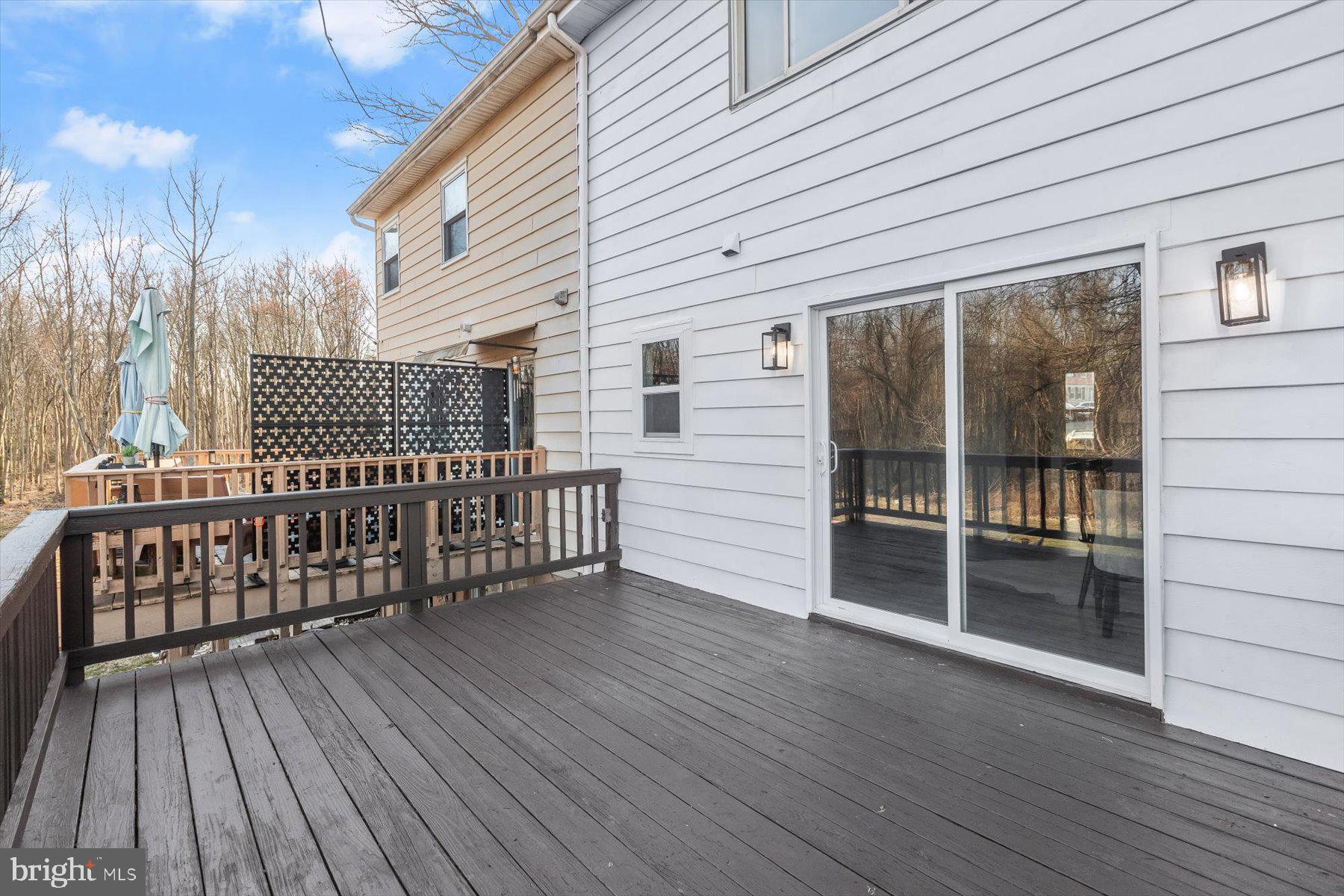 HARFORD SQUARE - Residential