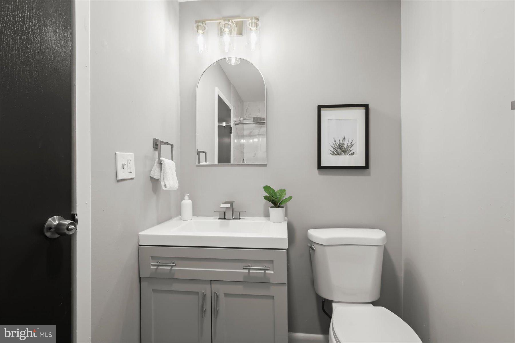 HARFORD SQUARE - Residential