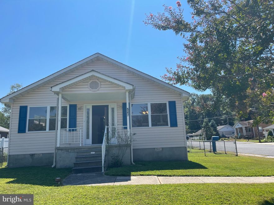 Enjoy One Level Living in This 3 Bedroom/2 Full Bath Remodeled Home.  This Home is Move In Ready With Fresh Paint and New Floors-  You will See  Lots of Natural Light in Each Room. The Living Area is Large and the Floor Plan is Open -The  Front and Side Covered Porches Offer Extra Outside Living and the Corner Lot is Amazing.  The Rear Yard is Completely Fenced and Includes Space for Extra Parking.  The Location is Convenient to Popular Restaurants, Shopping , Marinas, Parks, Marc Train, and Interstates.  
Make Your Appointment To See It Today!!