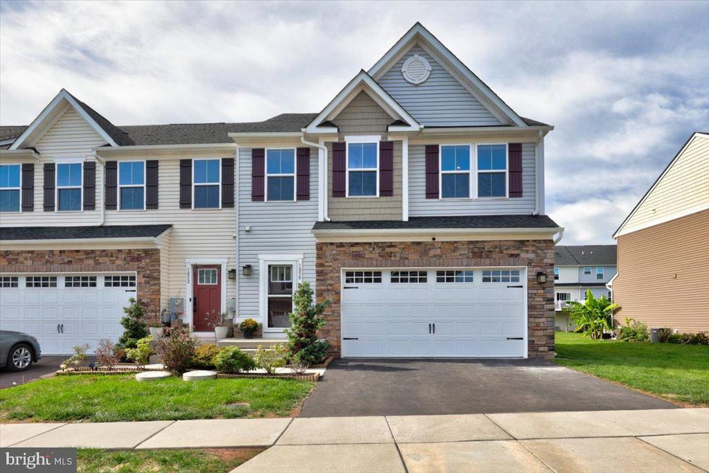 Photo of 1050 Moscariello Lane, ROYERSFORD, PA 19468 (MLS # PAMC2158054)